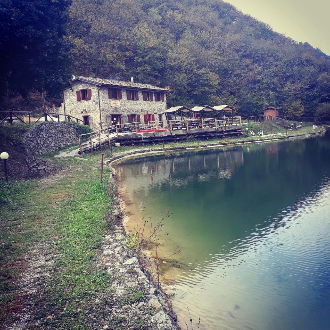Taverna Del Dolmen Millesimo Екстер'єр фото