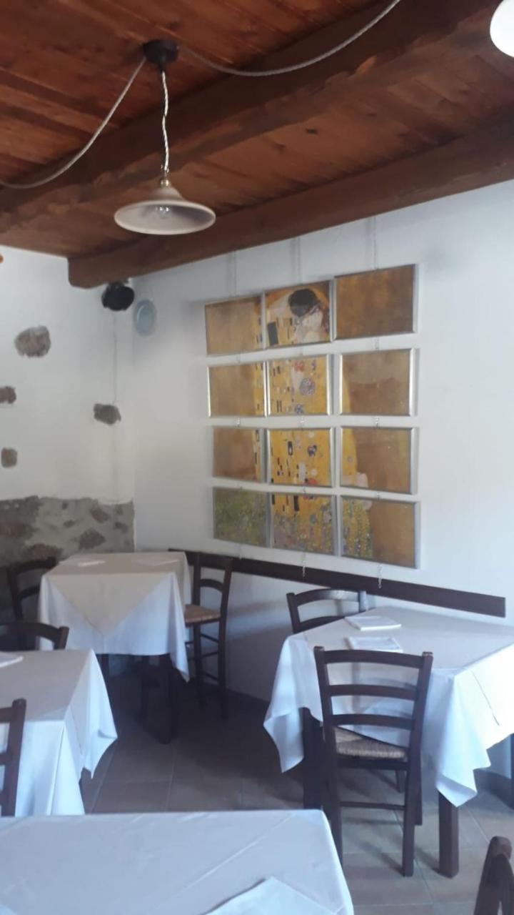 Taverna Del Dolmen Millesimo Екстер'єр фото